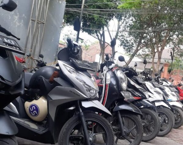 Sewa motor malang rental dekat stasiun harian arfand motorent bulanan chibi terdekat terminal arjosari sunday kota jawa timur umm murah terbaik 24 jam ub ke bromo wuzz ete batu tempat 2024 antar jemput favian backpacker untuk jasa sarjana muda kecamatan lowokwaru kaskus rpm gabe bandara blimbing tlogomas um parapapa transport lama 07 kepanjen olx singosari suhat buka mingguan sahabat auto